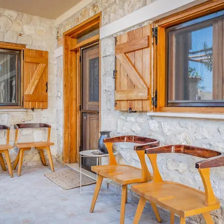 House Kalitsa * Kassandra